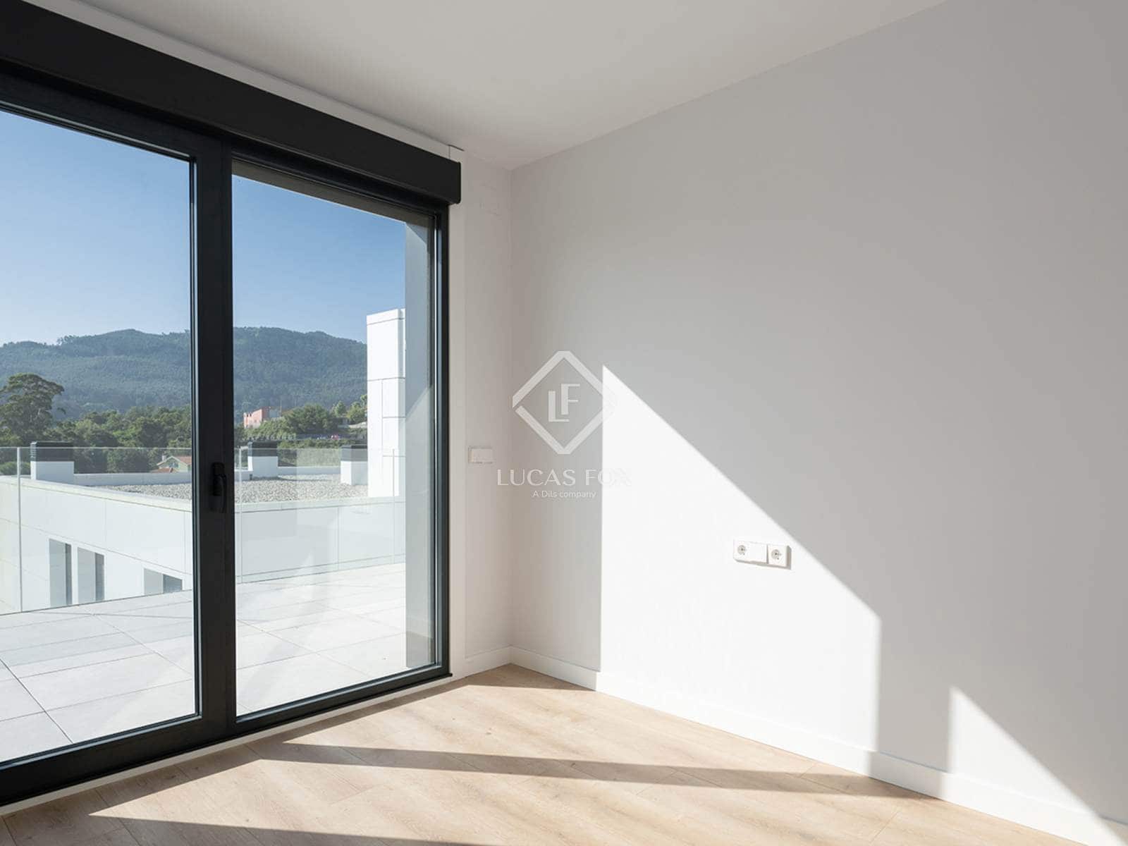 3 soveværelse Penthouse til salg i Vigo med swimmingpool garage - € 995.000 (Ref: 9076963)