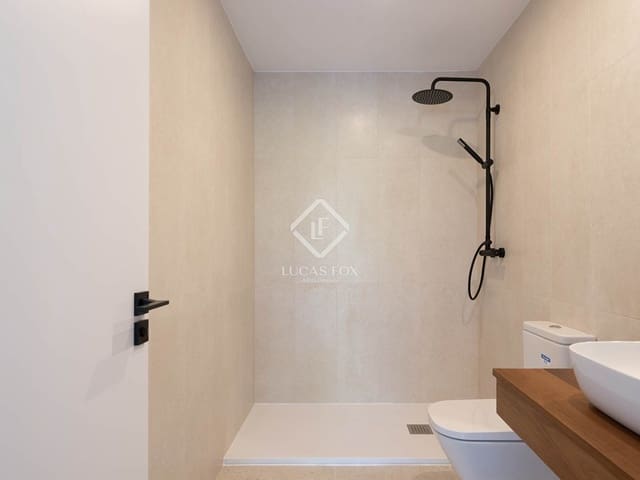 Ático de 3 habitaciones en Vigo en venta con piscina garaje - 995.000 € (Ref: 9076963)