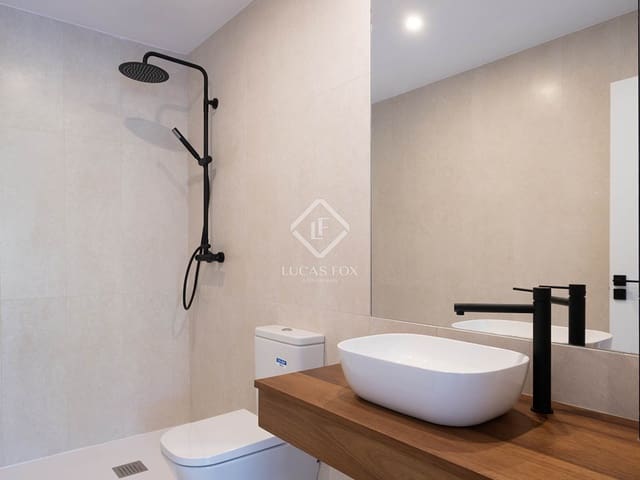 Ático de 3 habitaciones en Vigo en venta con piscina garaje - 995.000 € (Ref: 9076963)