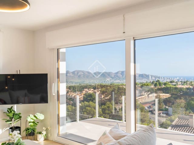 3 soveværelse Villa til salg i La Nucia med swimmingpool garage - € 427.000 (Ref: 9076966)