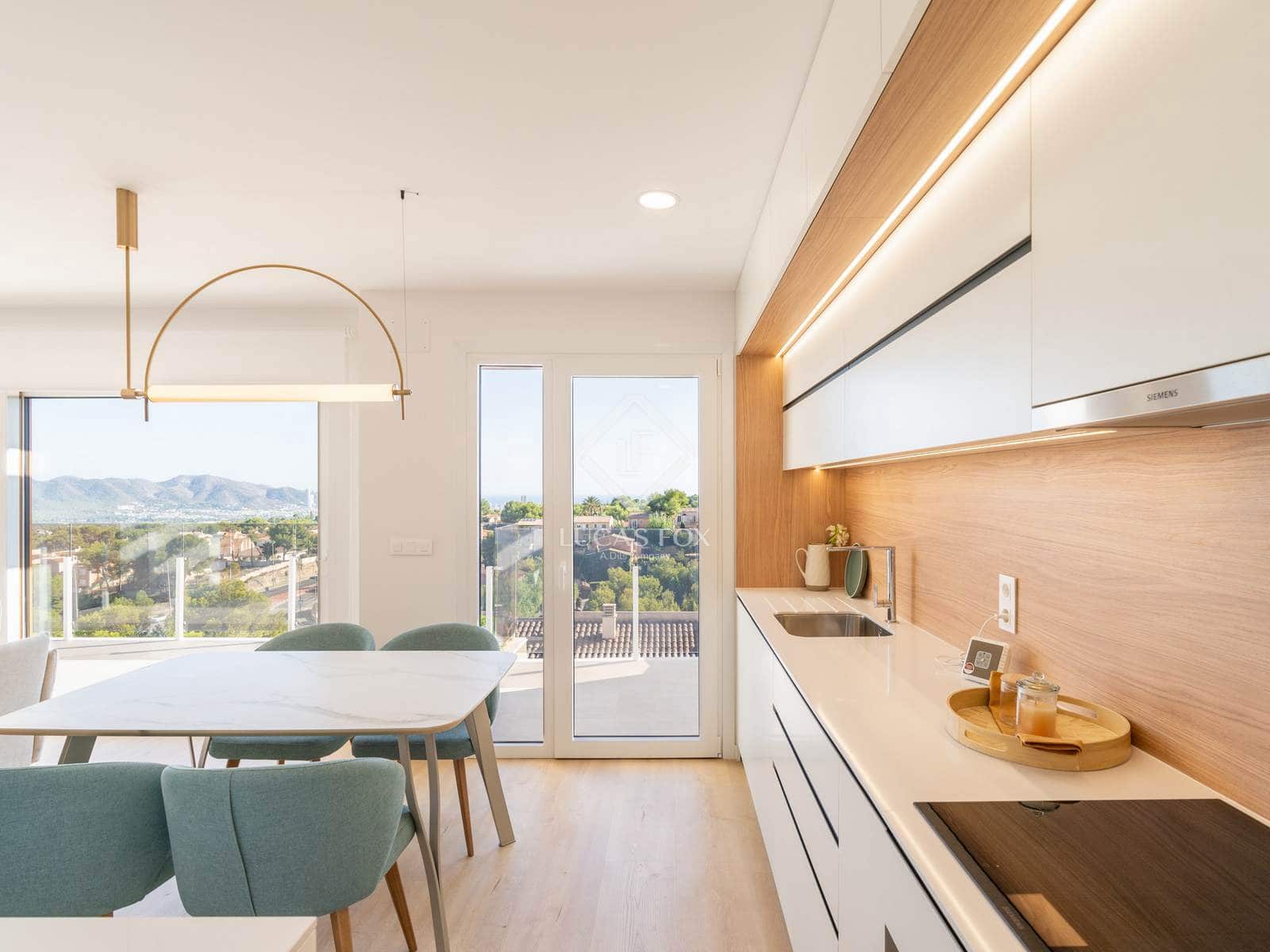 4 Zimmer Villa zu verkaufen in La Nucia mit Pool Garage - 435.000 € (Ref: 9076968)