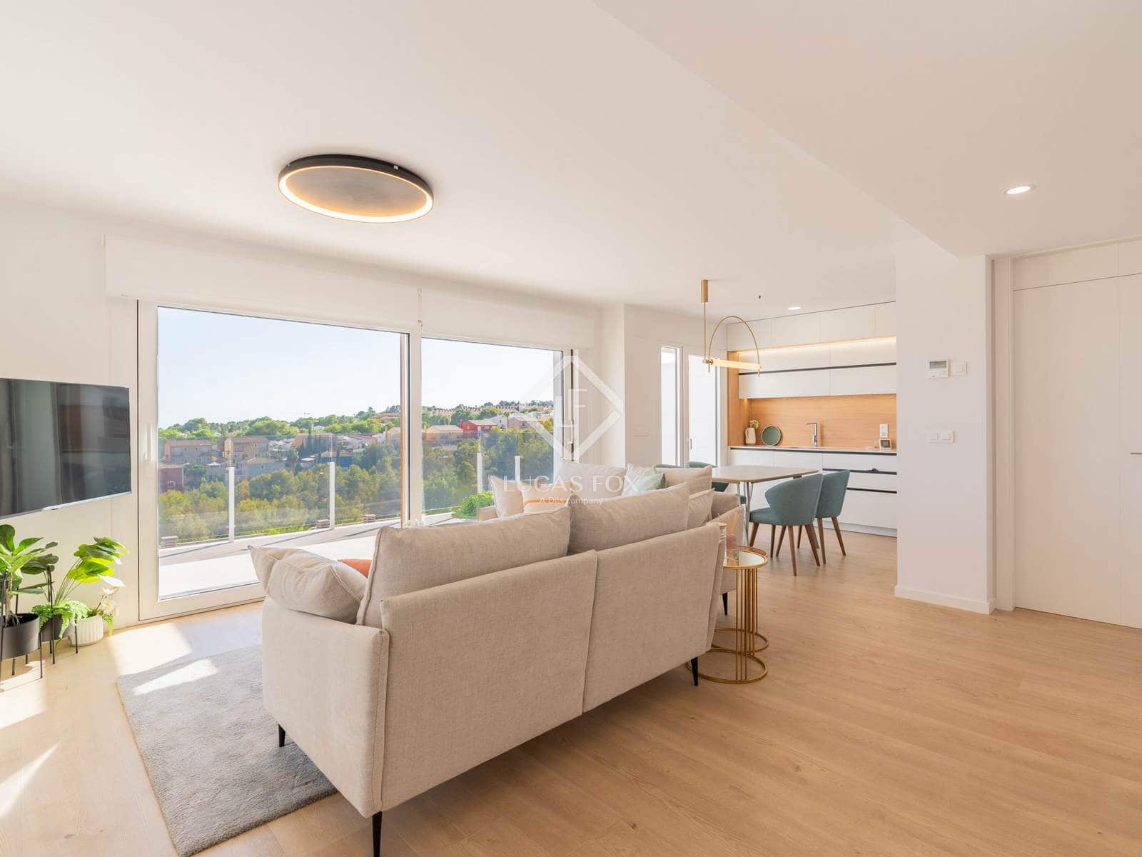 Chalet de 4 habitaciones en La Nucia en venta con piscina garaje - 545.000 € (Ref: 9076970)