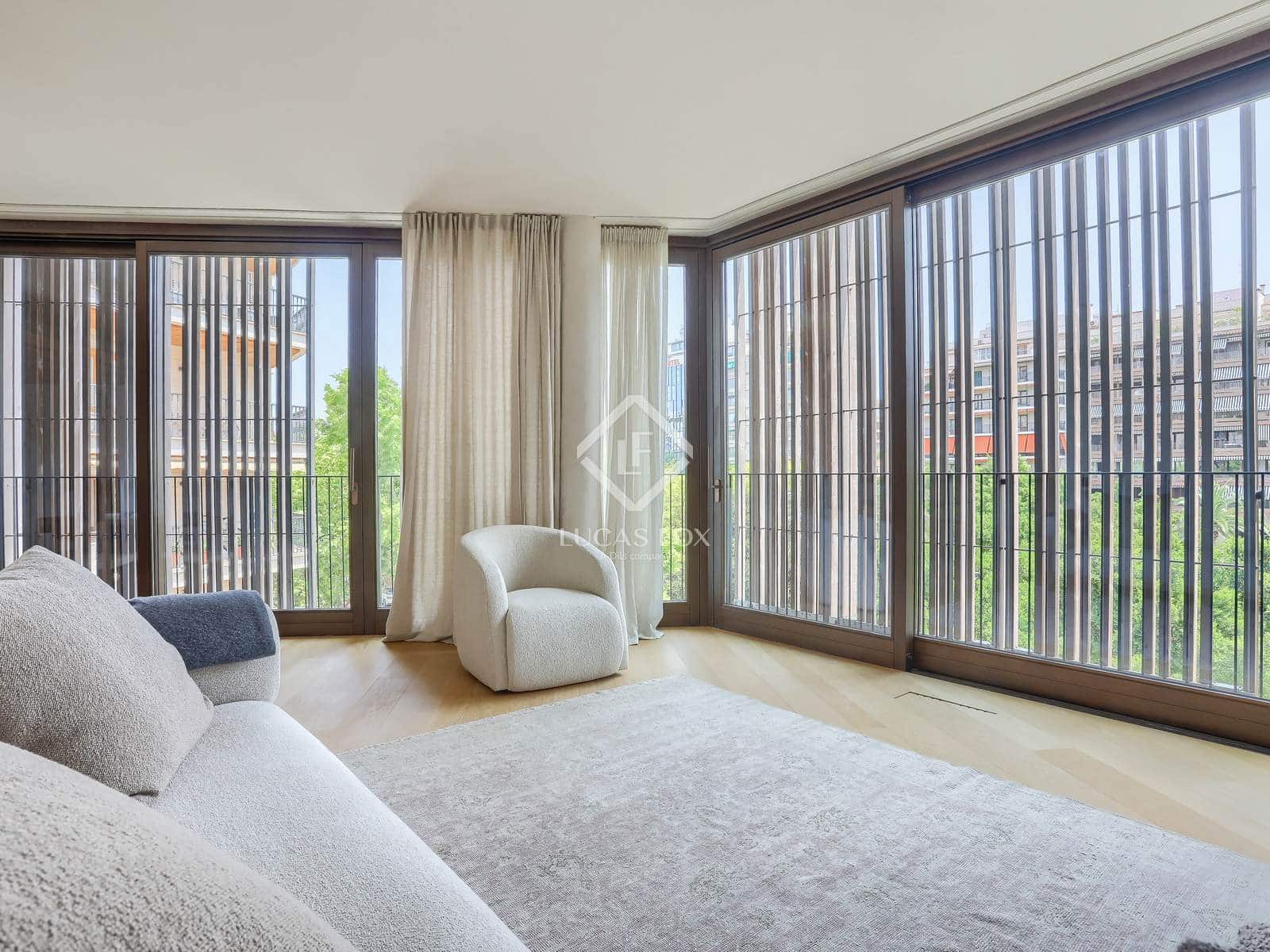 3 soveværelse Lejlighed til salg i Palma de Mallorca med swimmingpool - € 1.950.000 (Ref: 9081034)