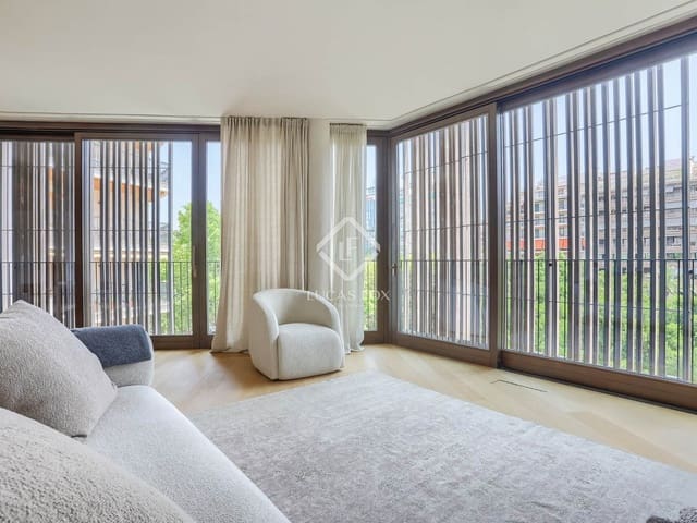 3 slaapkamer Appartement te koop in Palma de Mallorca met zwembad - € 1.950.000 (Ref: 9081034)