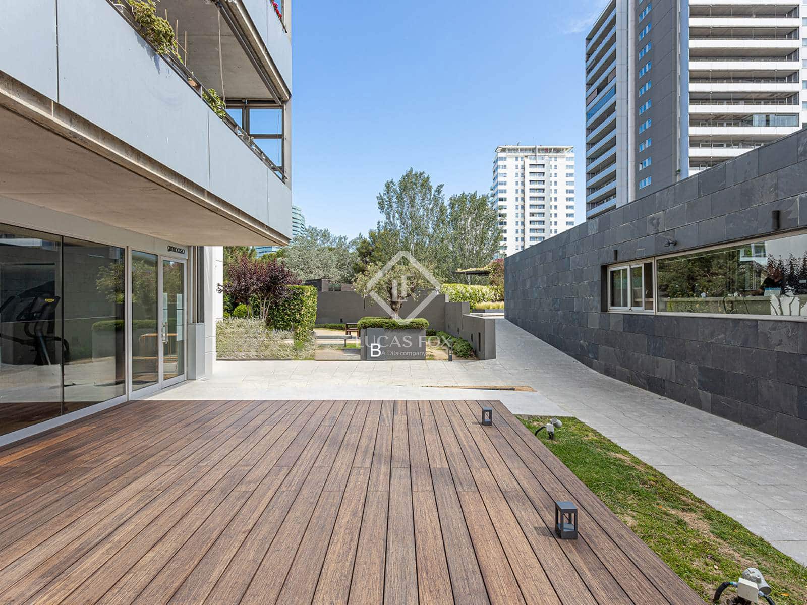 3 bedroom Penthouse for rent in Barcelona city with pool - € 5,700 (Ref: 9082658)