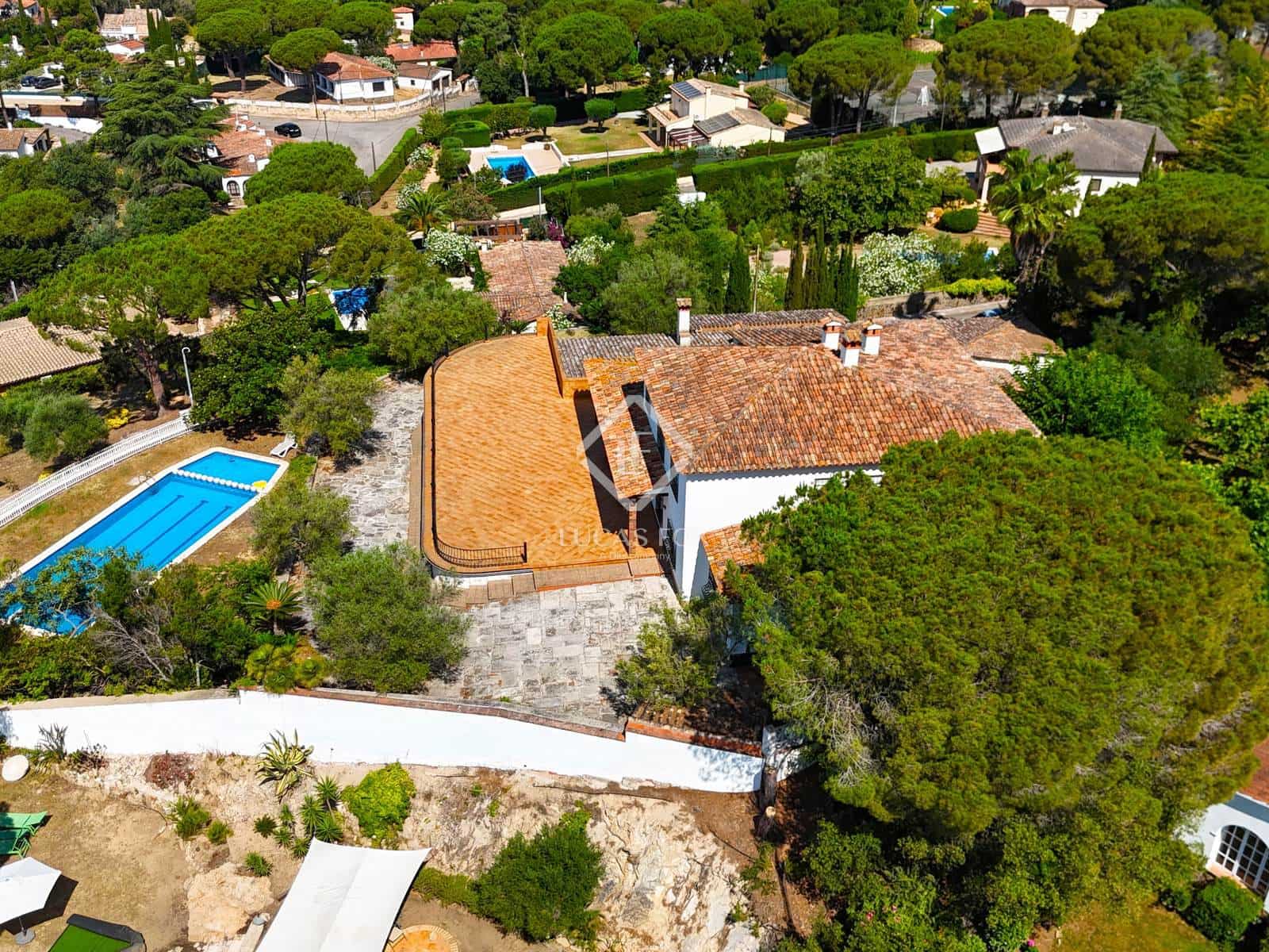 12 soveværelse Villa til salg i Santa Cristina d'Aro med swimmingpool garage - € 1.780.000 (Ref: 9084659)
