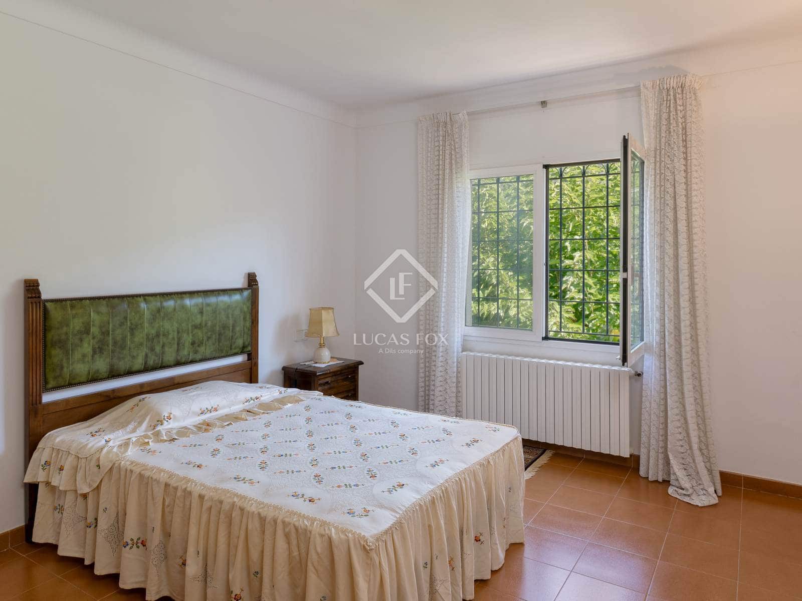 12 soveværelse Villa til salg i Santa Cristina d'Aro med swimmingpool garage - € 1.780.000 (Ref: 9084659)