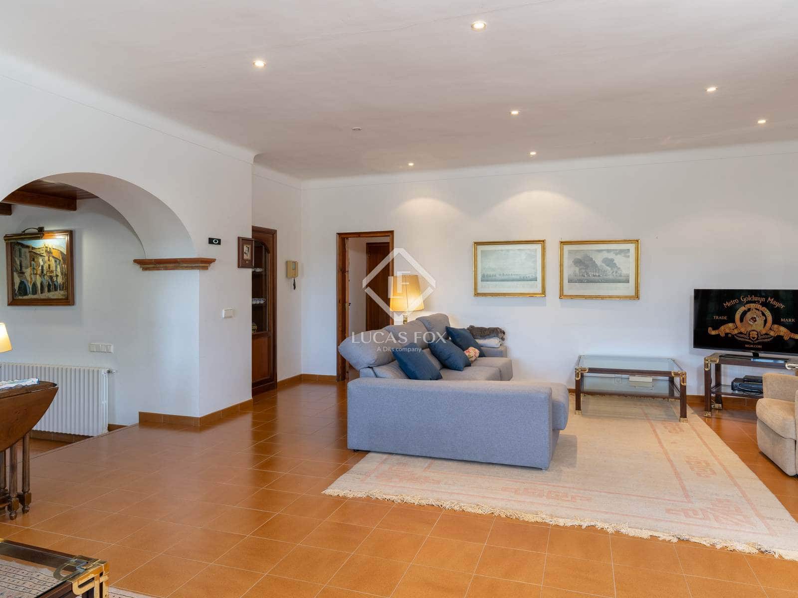 12 soveværelse Villa til salg i Santa Cristina d'Aro med swimmingpool garage - € 1.780.000 (Ref: 9084659)