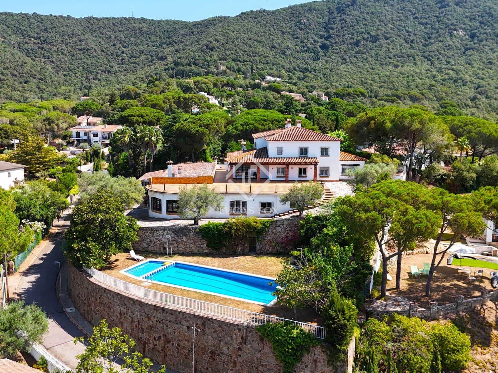 12 soveværelse Villa til salg i Santa Cristina d'Aro med swimmingpool garage - € 1.780.000 (Ref: 9084659)