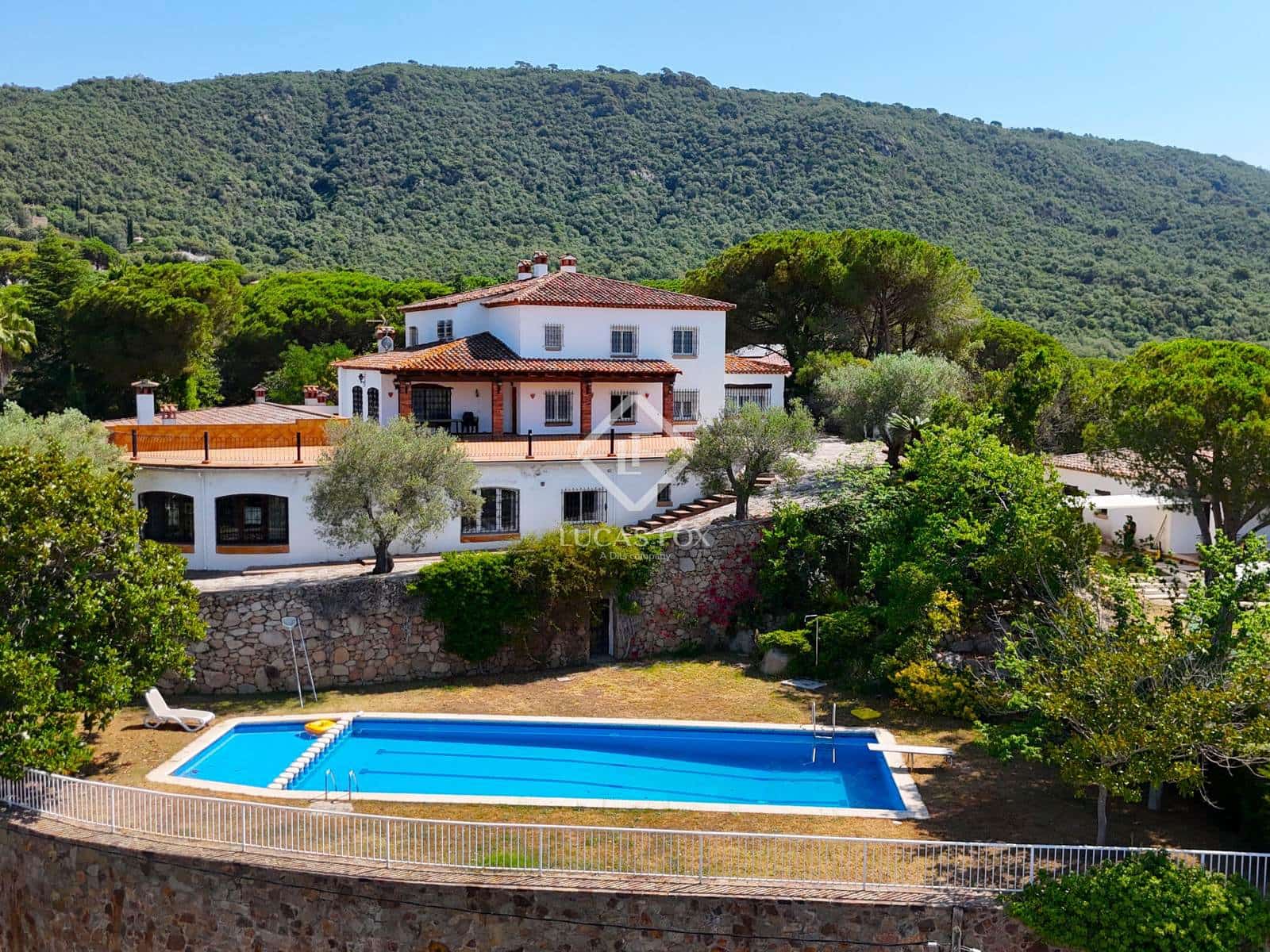 12 soveværelse Villa til salg i Santa Cristina d'Aro med swimmingpool garage - € 1.780.000 (Ref: 9084659)