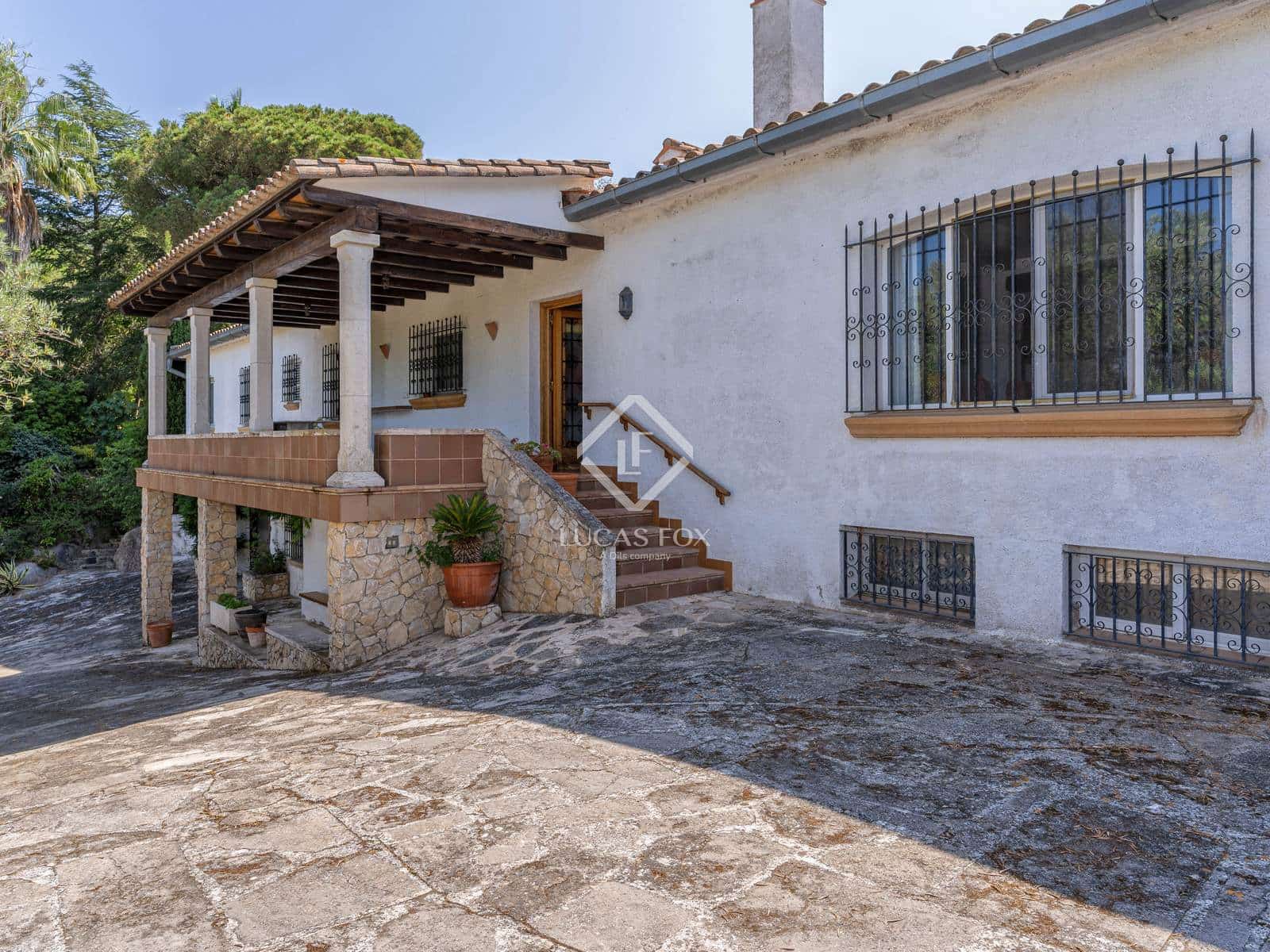 12 soveværelse Villa til salg i Santa Cristina d'Aro med swimmingpool garage - € 1.780.000 (Ref: 9084659)