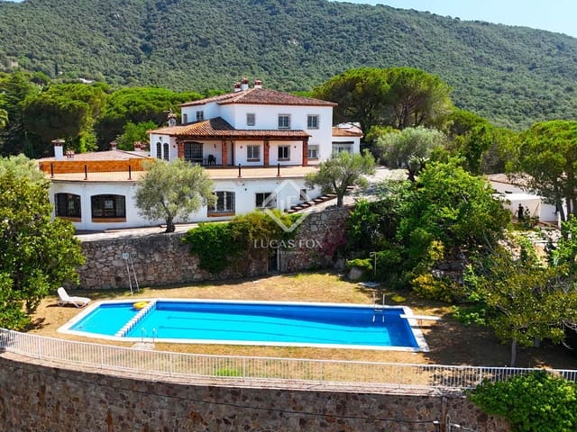 12 soveværelse Villa til salg i Santa Cristina d'Aro med swimmingpool garage - € 1.780.000 (Ref: 9084659)