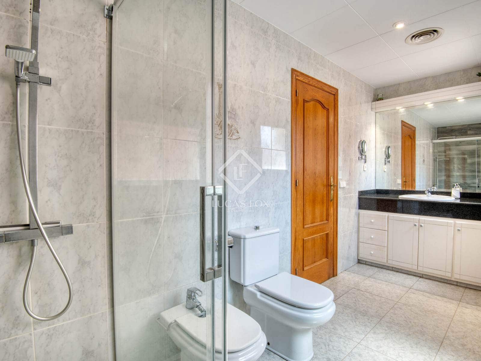 4 Zimmer Villa zu verkaufen in Sant Feliu de Guixols mit Garage - 450.000 € (Ref: 9084661)