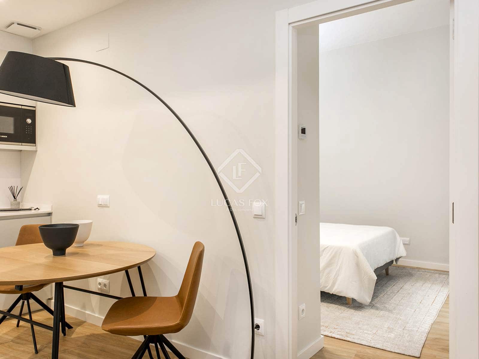 Appartement de 2 chambres à louer à Barcelone ville - 1 690 € (Ref: 9085659)