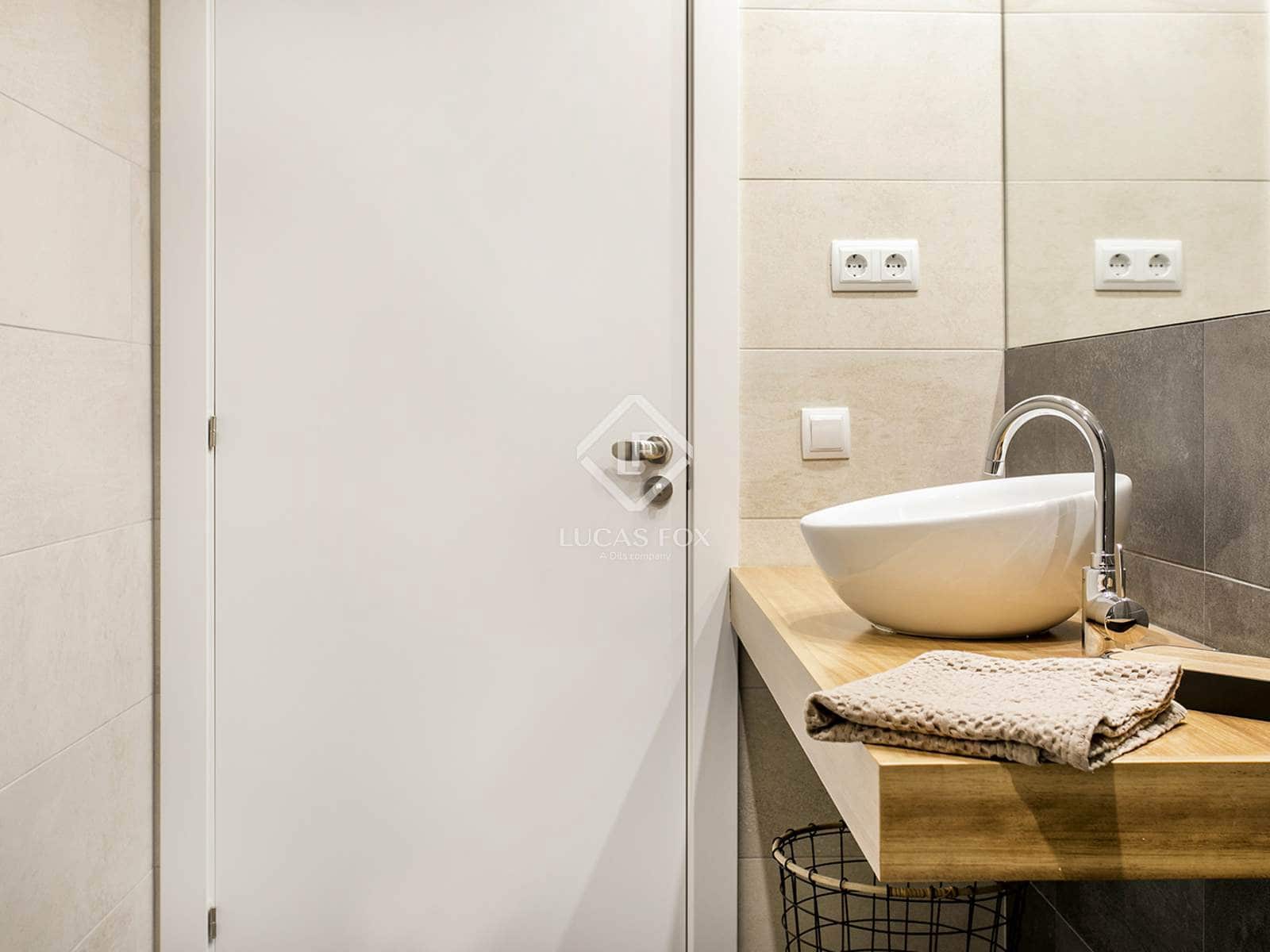 Appartement de 2 chambres à louer à Barcelone ville - 1 690 € (Ref: 9085659)