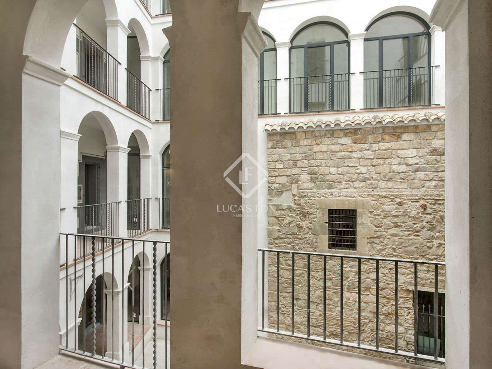 Appartement de 2 chambres à louer à Barcelone ville - 1 690 € (Ref: 9085659)