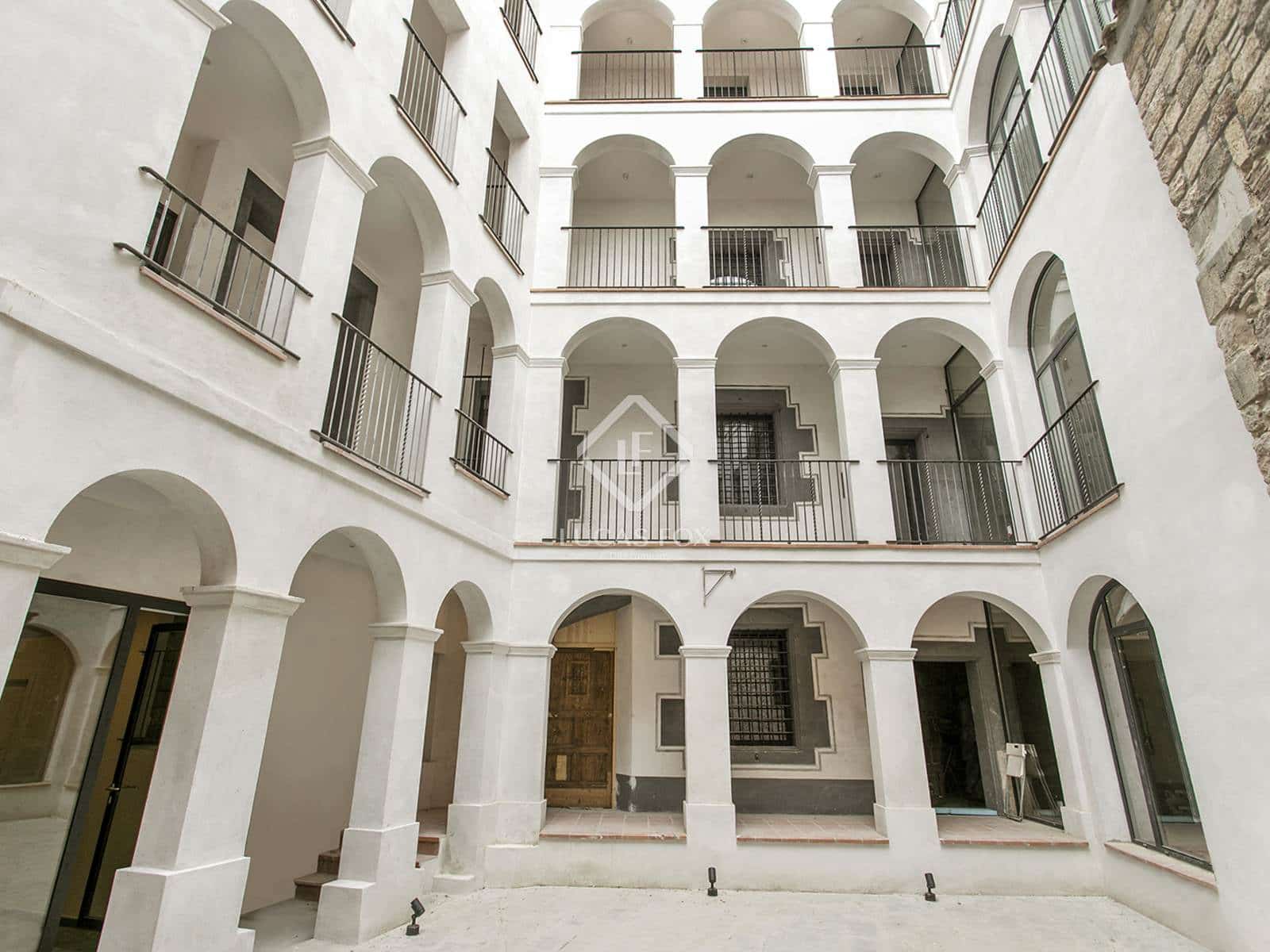 Appartement de 2 chambres à louer à Barcelone ville - 1 690 € (Ref: 9085659)