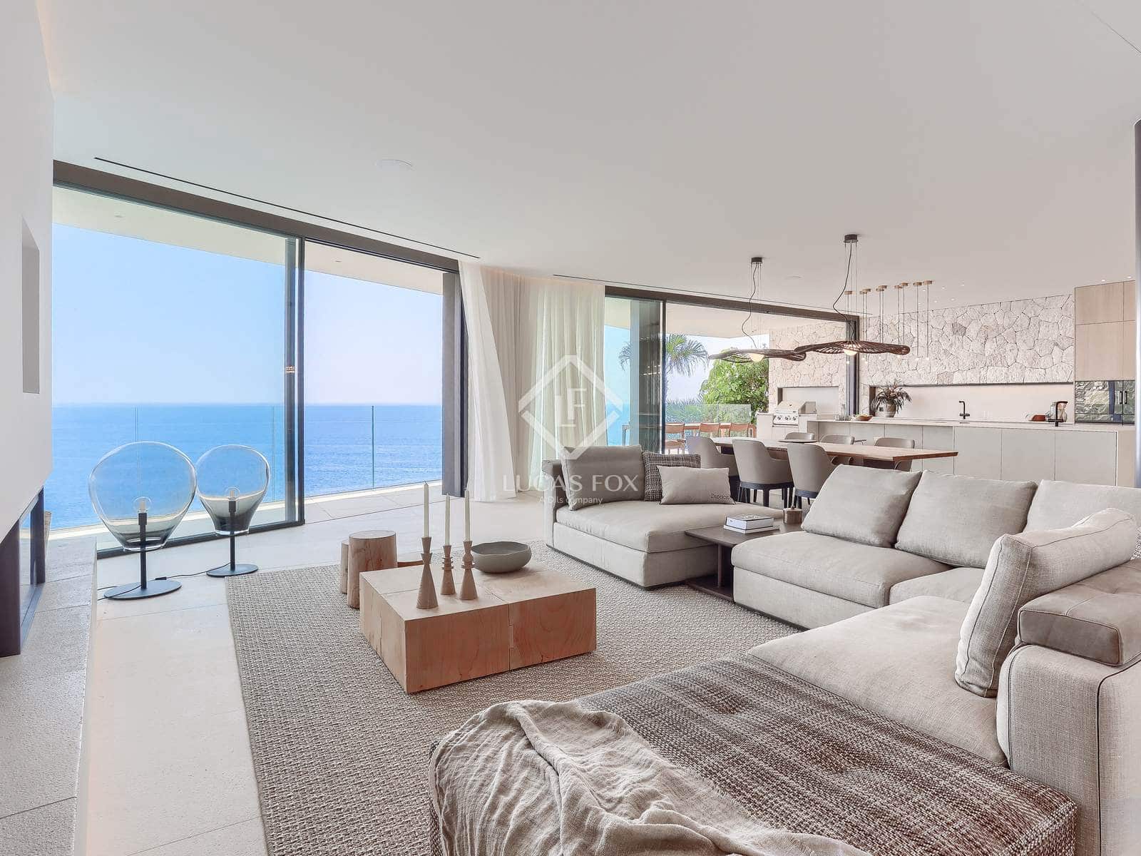 4 makuuhuone Huvila myytävänä paikassa El Toro / Port Adriano mukana uima-altaan 
autotalli - 11 900 000 € (Ref: 9085660)