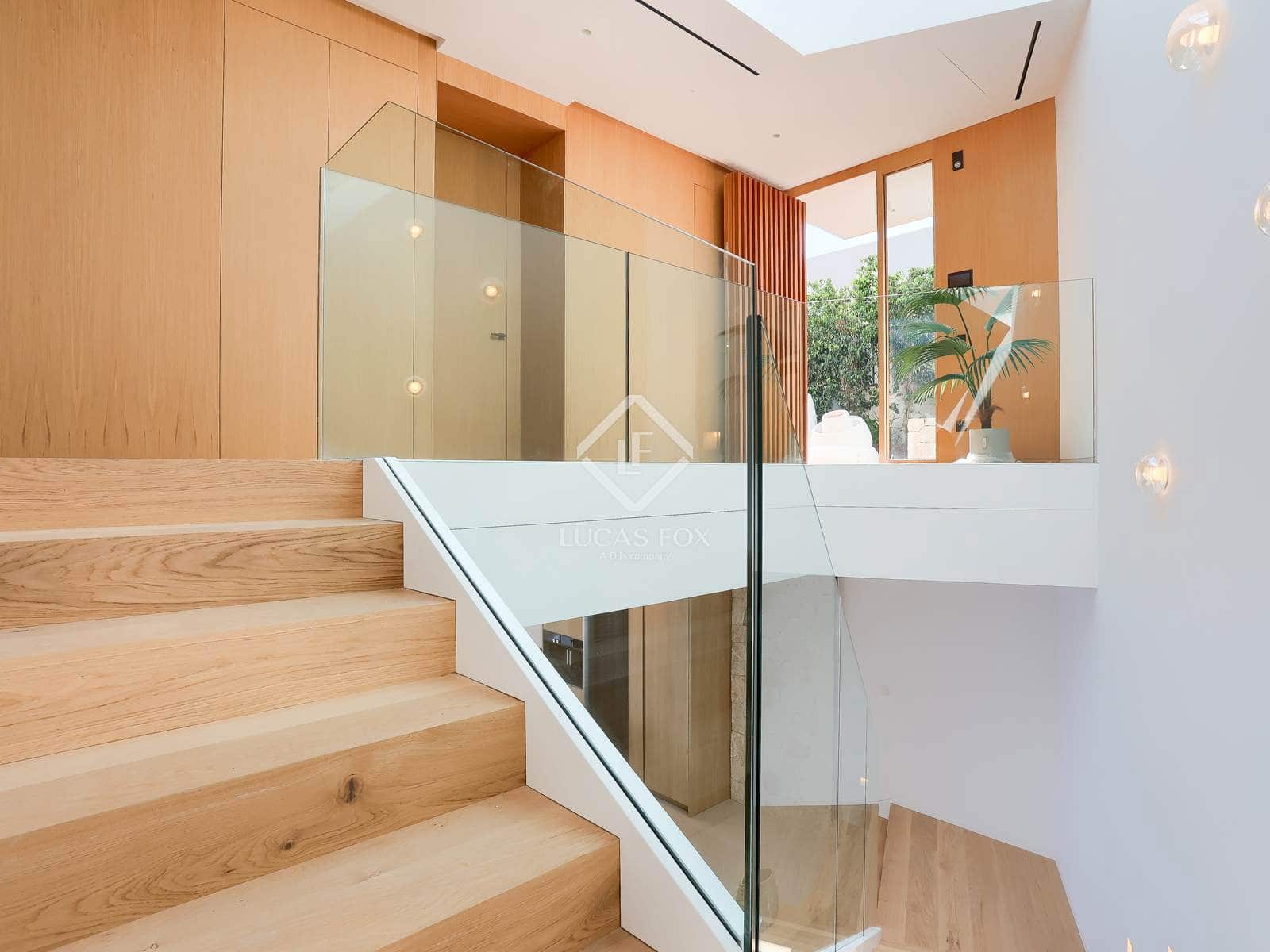 4 makuuhuone Huvila myytävänä paikassa El Toro / Port Adriano mukana uima-altaan 
autotalli - 11 900 000 € (Ref: 9085660)