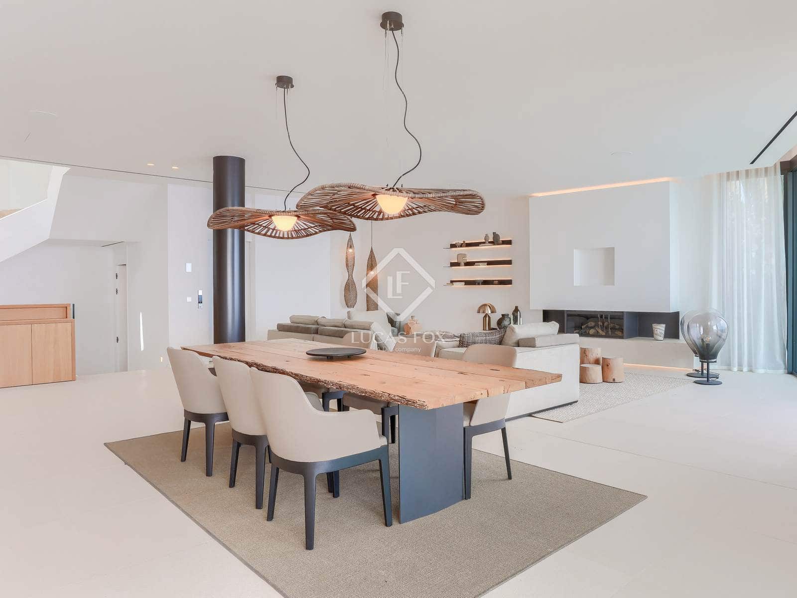 4 makuuhuone Huvila myytävänä paikassa El Toro / Port Adriano mukana uima-altaan 
autotalli - 11 900 000 € (Ref: 9085660)