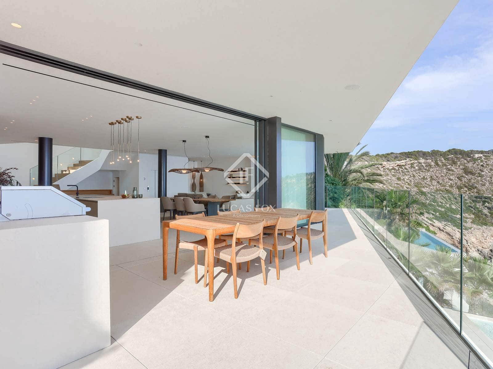 4 makuuhuone Huvila myytävänä paikassa El Toro / Port Adriano mukana uima-altaan 
autotalli - 11 900 000 € (Ref: 9085660)