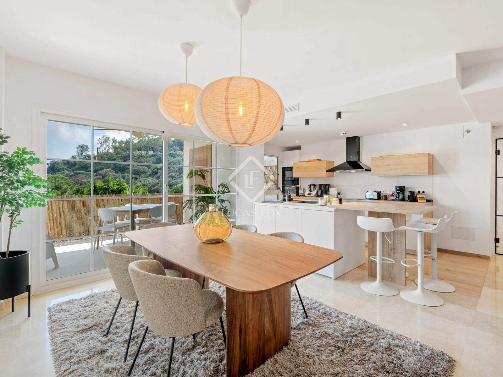 3 bedroom Apartment for sale in Benahavis with pool garage - € 469,000 (Ref: 9086072)