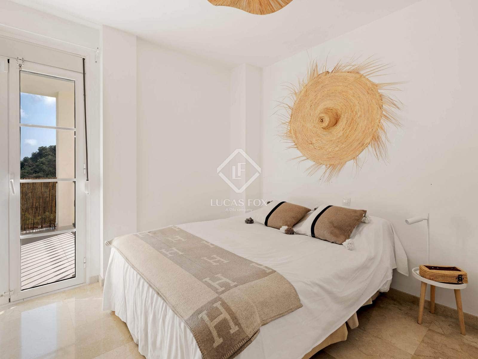 3 bedroom Apartment for sale in Benahavis with pool garage - € 469,000 (Ref: 9086072)