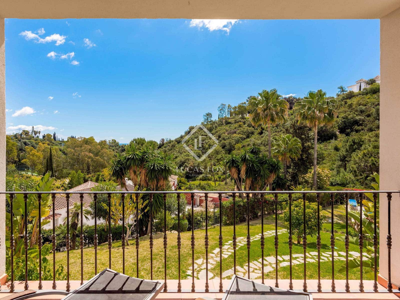 3 bedroom Apartment for sale in Benahavis with pool garage - € 469,000 (Ref: 9086072)