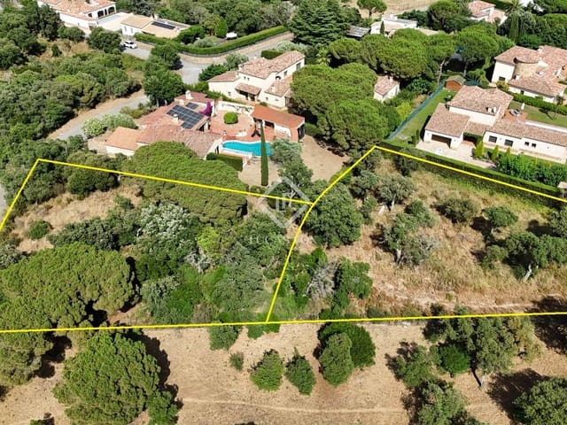 Byggetomt til salgs i Castell-Platja d'Aro - € 300 000 (Ref: 9086073)