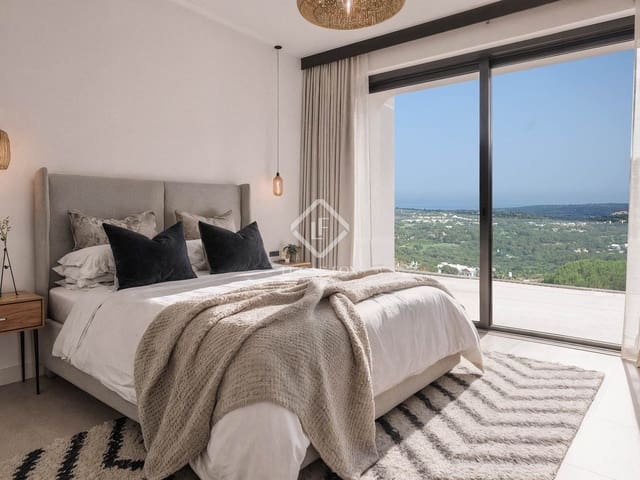 4 slaapkamer Villa te koop in Sotogrande, San Roque met zwembad garage - € 4.000.000 (Ref: 9086428)