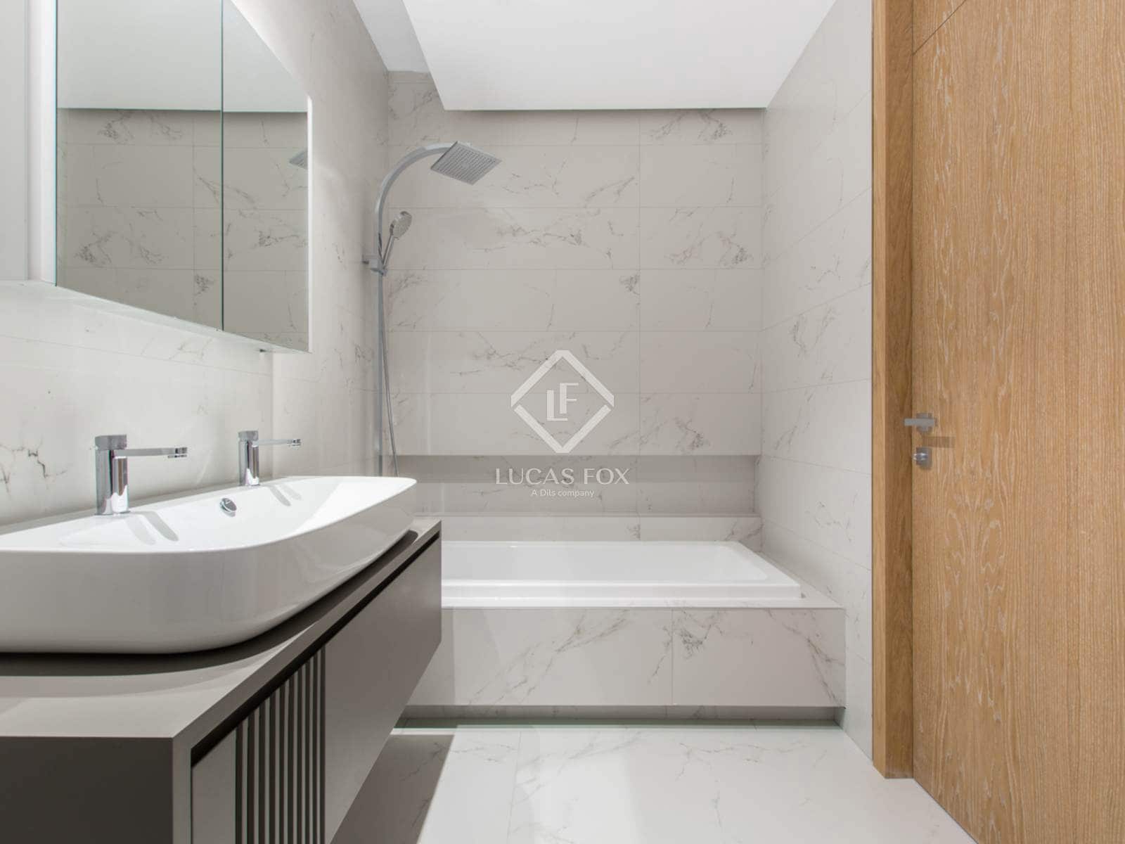 Apartamento de 4 habitaciones en Pozuelo de Alarcón en alquiler con piscina garaje - 4.990 € (Ref: 9086432)