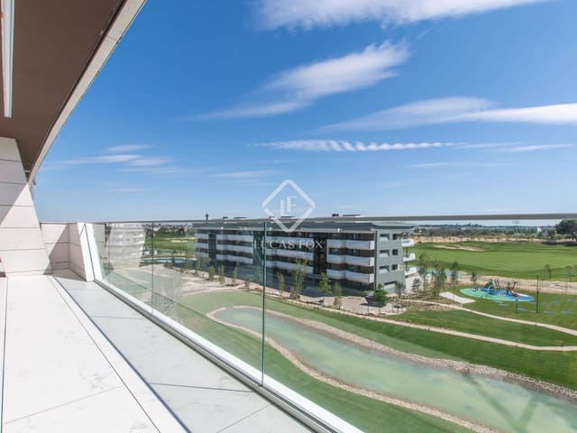 Apartamento de 4 habitaciones en Pozuelo de Alarcón en alquiler con piscina garaje - 4.990 € (Ref: 9086432)