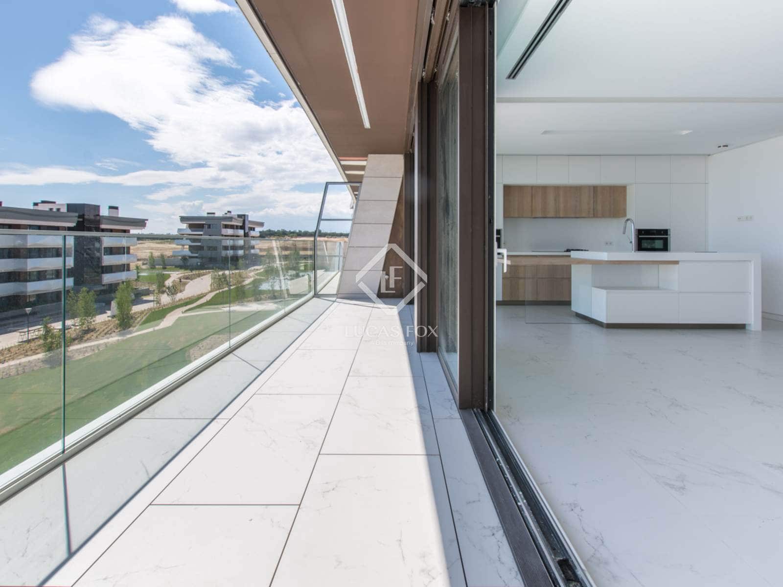 Apartamento de 4 habitaciones en Pozuelo de Alarcón en alquiler con piscina garaje - 4.990 € (Ref: 9086432)