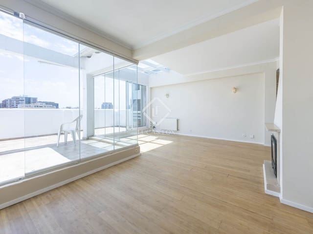 3 soveværelse Penthouse til leje i Valencia by - € 2.300 (Ref: 9086433)