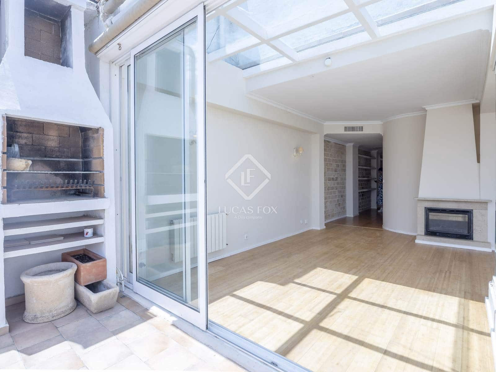 3 soveværelse Penthouse til leje i Valencia by - € 2.300 (Ref: 9086433)