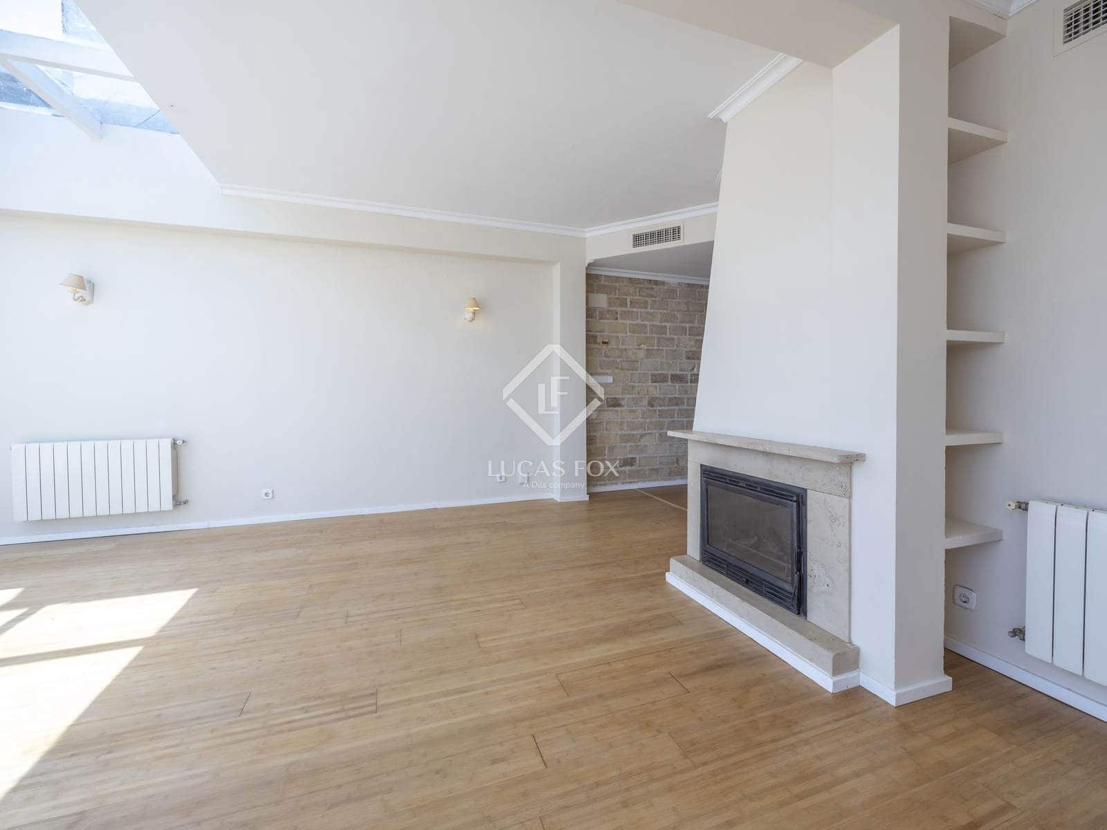 3 soveværelse Penthouse til leje i Valencia by - € 2.300 (Ref: 9086433)