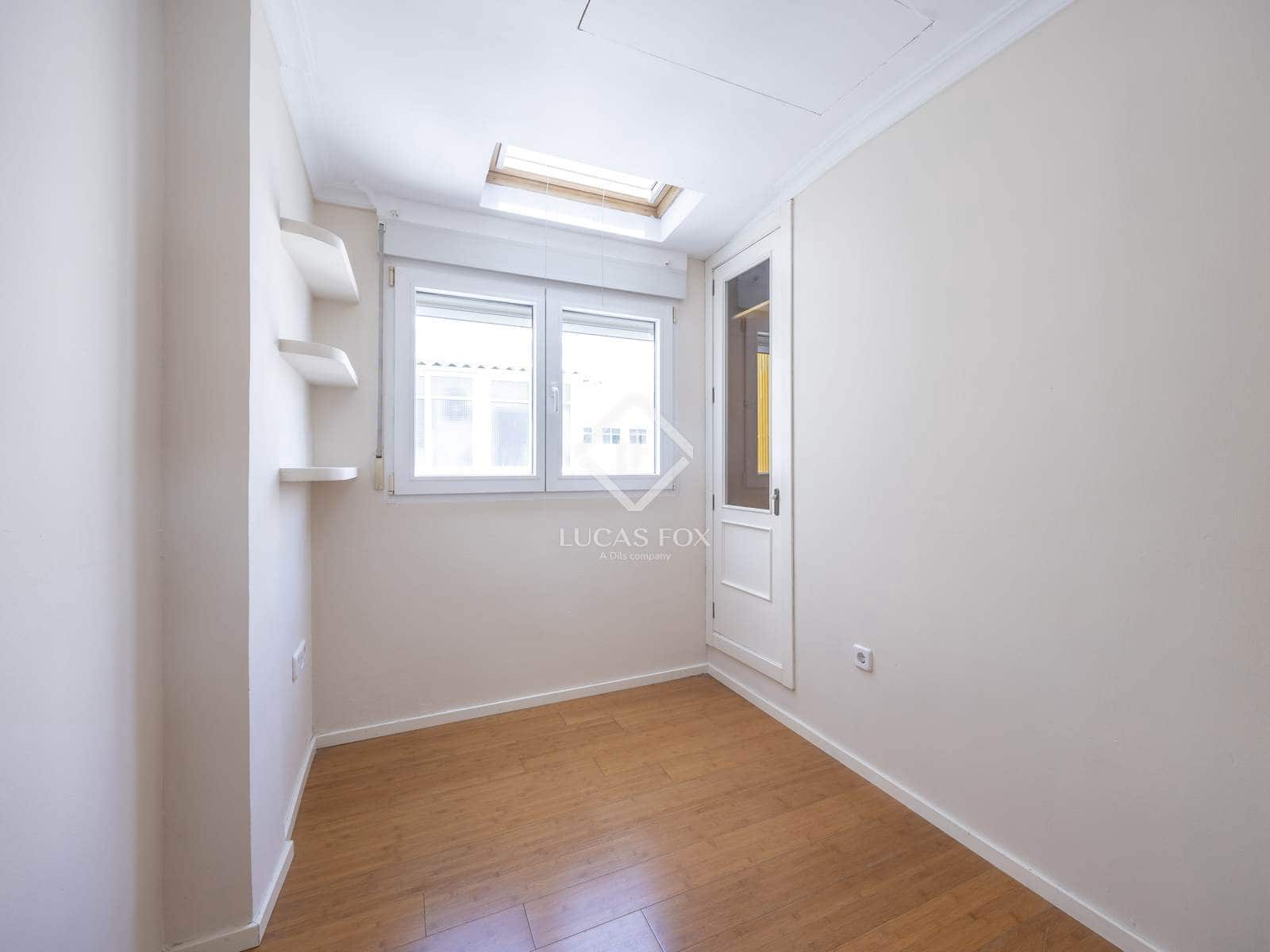 3 soveværelse Penthouse til leje i Valencia by - € 2.300 (Ref: 9086433)