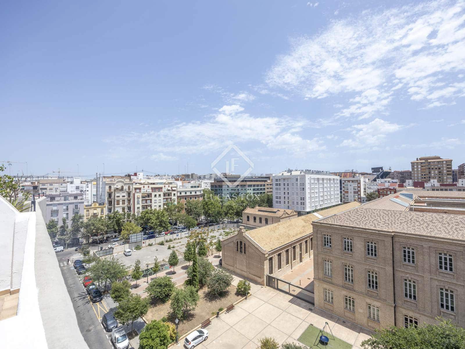 3 soveværelse Penthouse til leje i Valencia by - € 2.300 (Ref: 9086433)