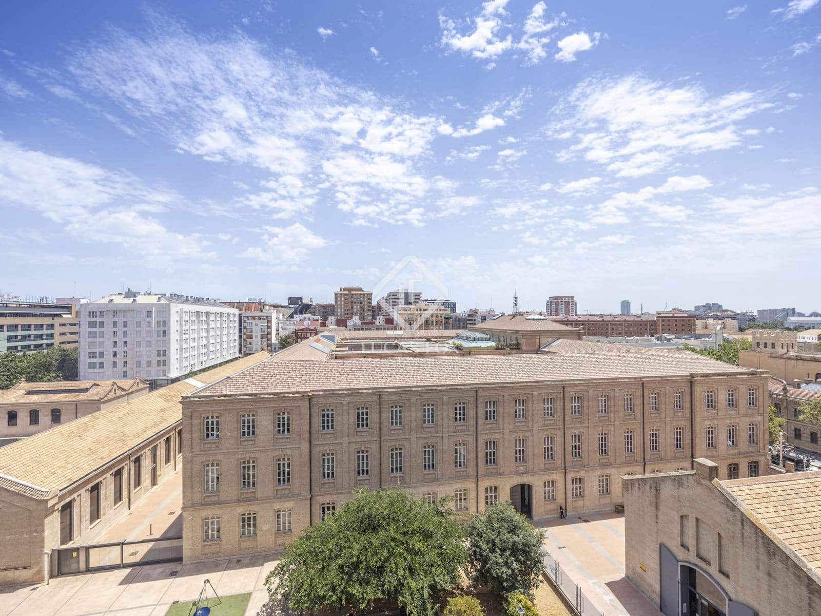 3 soveværelse Penthouse til leje i Valencia by - € 2.300 (Ref: 9086433)