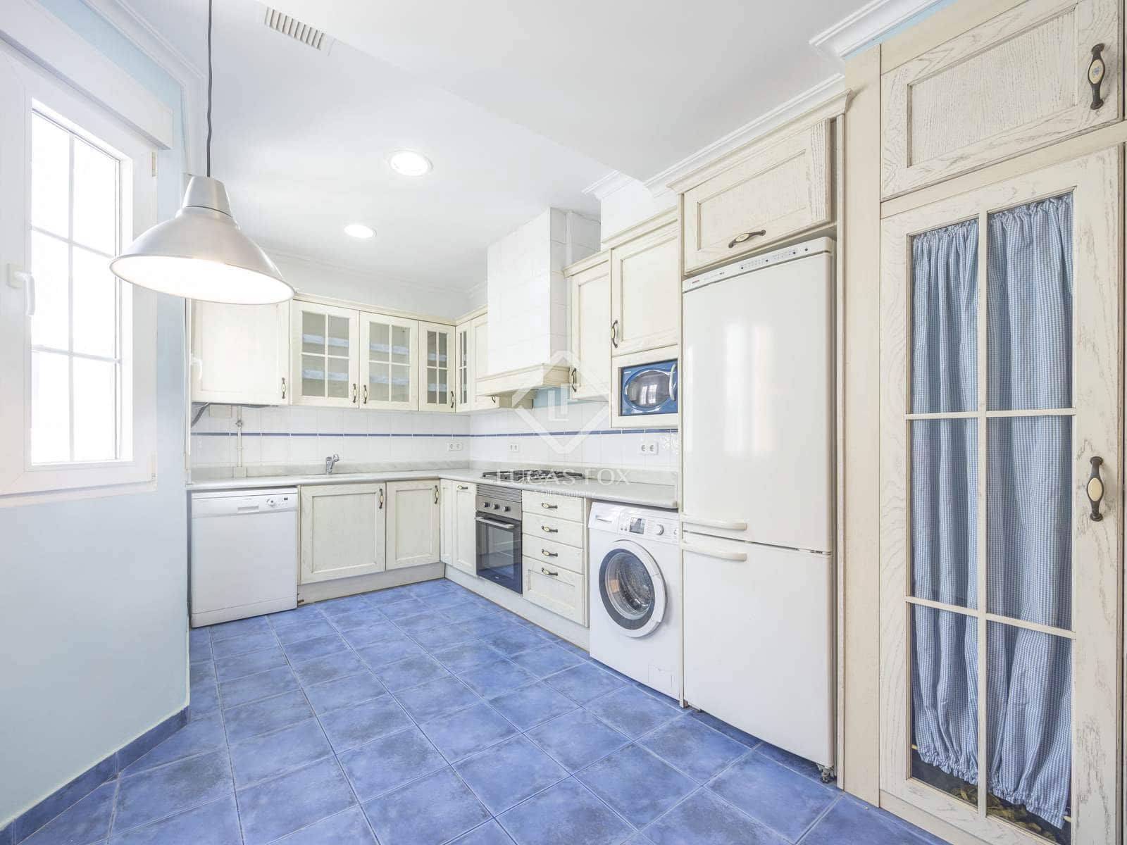 3 soveværelse Penthouse til leje i Valencia by - € 2.300 (Ref: 9086433)