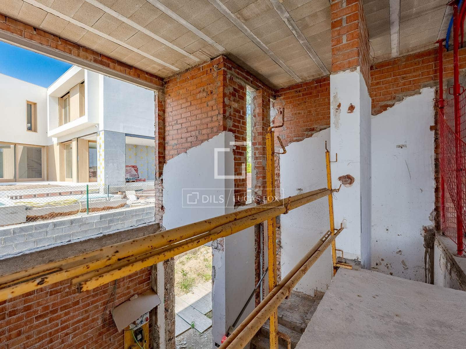 5 bedroom Villa for sale in Esplugues de Llobregat with pool garage - € 2,650,000 (Ref: 9087523)
