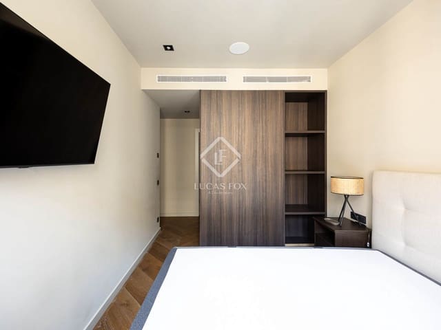 2 quarto Apartamento para arrendar em Barcelona cidade - 3 224 € (Ref: 9087525)