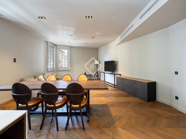 2 quarto Apartamento para arrendar em Barcelona cidade - 3 224 € (Ref: 9087525)