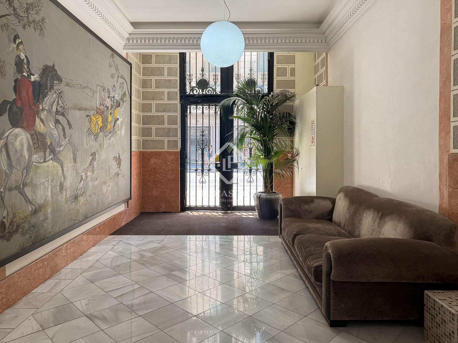 2 slaapkamer Appartement te huur in Barcelona stad - € 3.224 (Ref: 9087525)