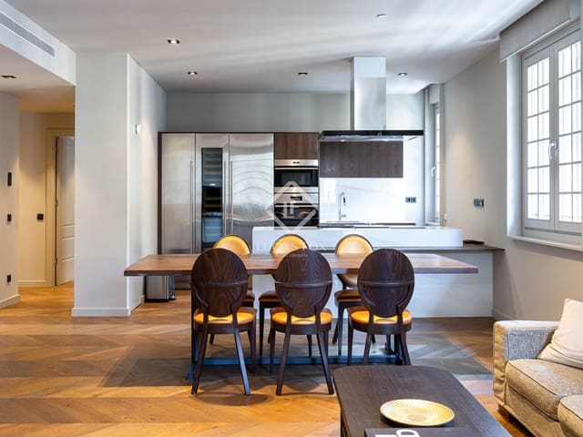 2 quarto Apartamento para arrendar em Barcelona cidade - 3 224 € (Ref: 9087525)