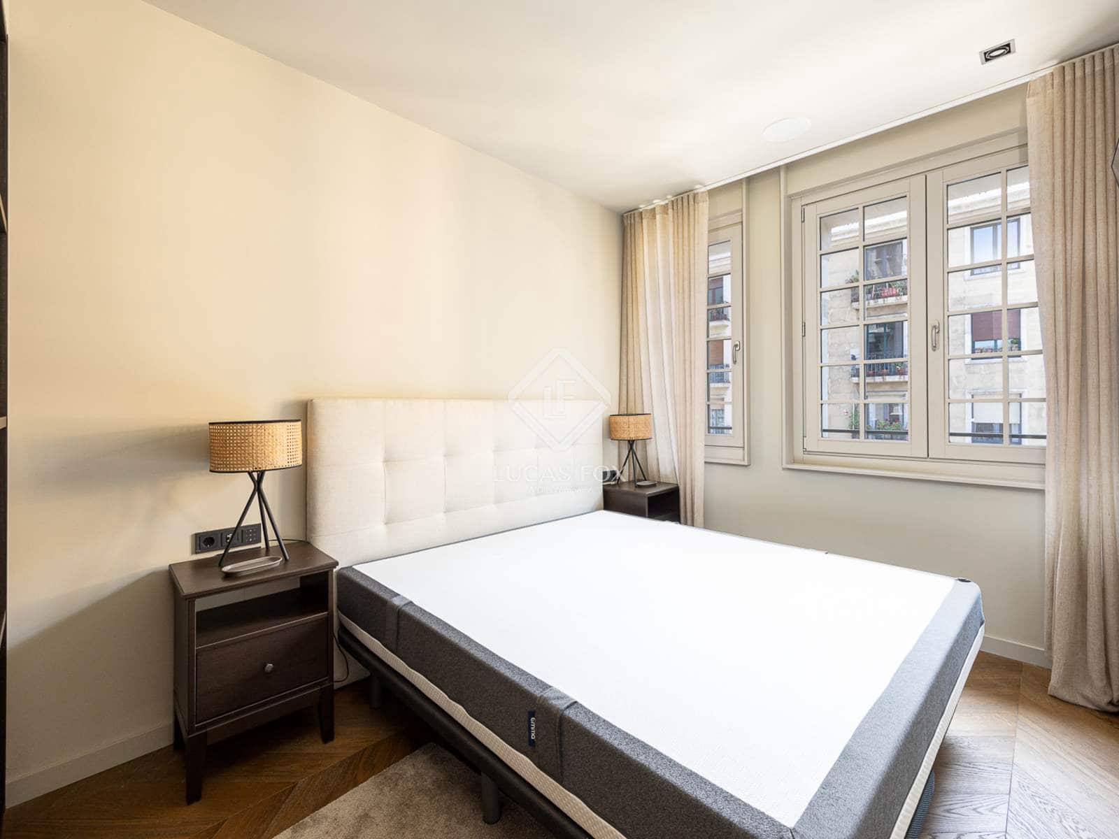 2 slaapkamer Appartement te huur in Barcelona stad - € 3.224 (Ref: 9087525)