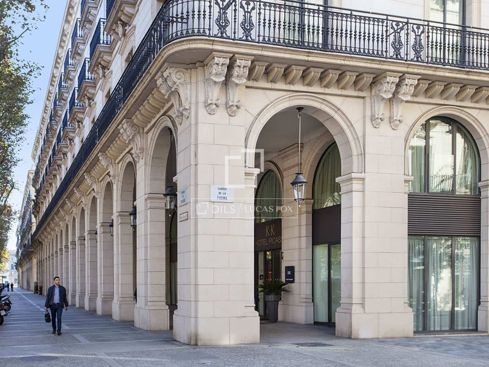 2 makuuhuone Huoneisto vuokrattavana paikassa Barcelona kaupunki - 3 224 € (Ref: 9087525)