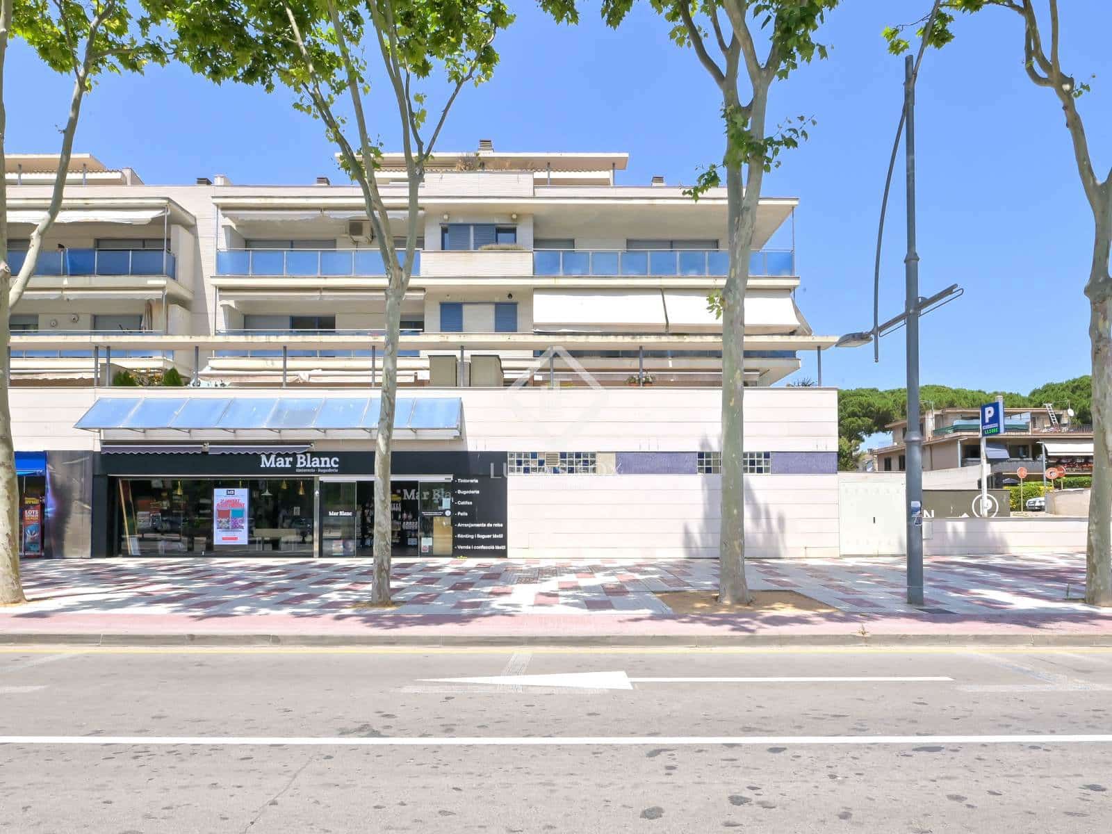 3 bedroom Apartment for sale in Platja d'Aro with pool garage - € 399,500 (Ref: 9087528)