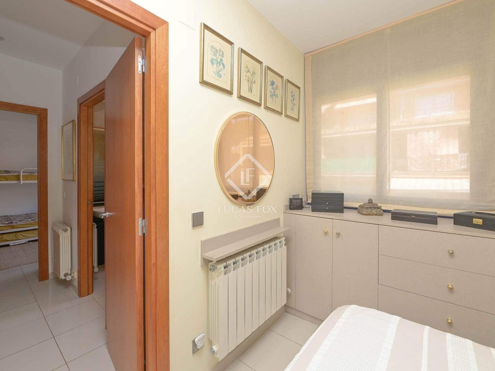 3 bedroom Apartment for sale in Platja d'Aro with pool garage - € 399,500 (Ref: 9087528)