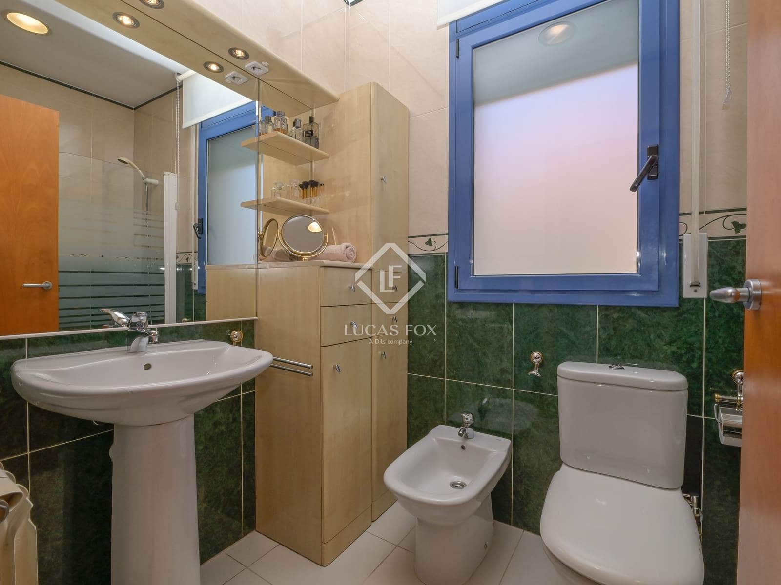 3 bedroom Apartment for sale in Platja d'Aro with pool garage - € 399,500 (Ref: 9087528)